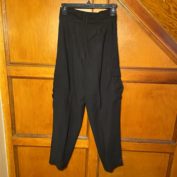 H&M Black High Waist Belted Paperbag Cargo Pants - Women size 4 - Office wear - Picture 2 of 8